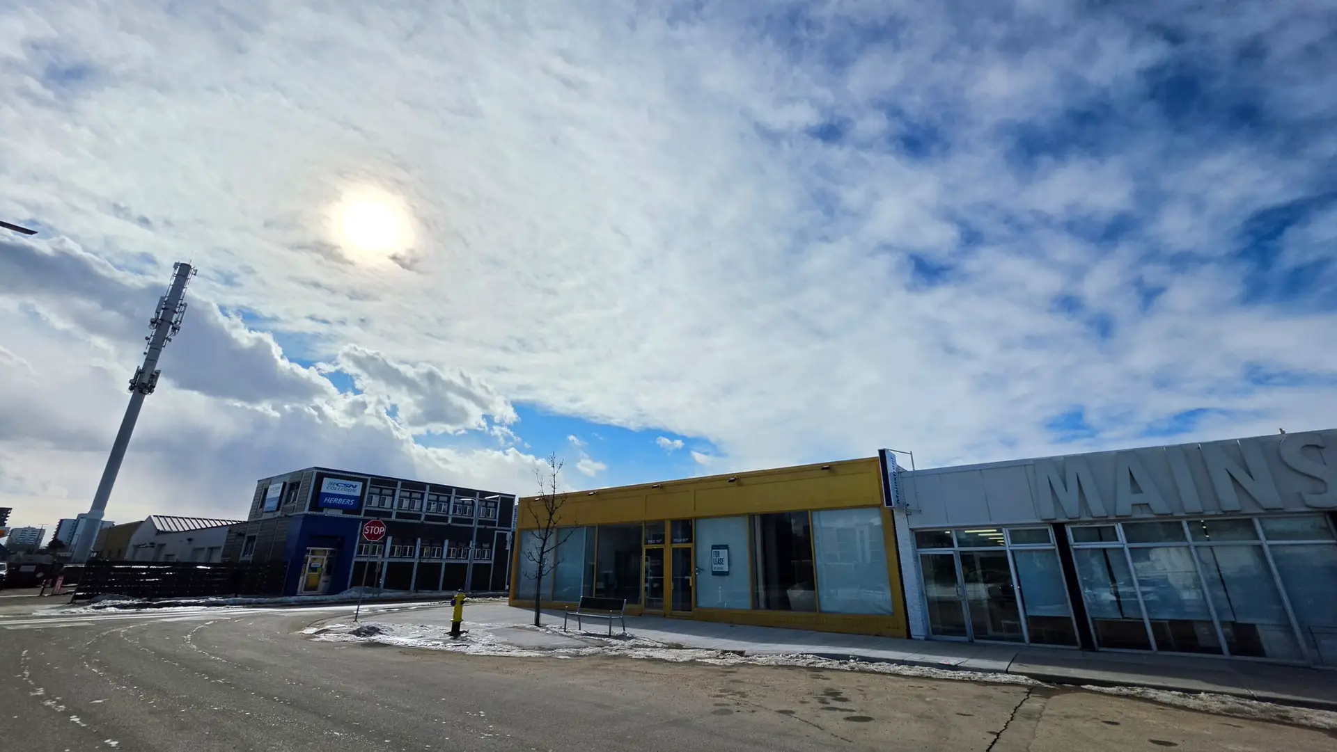 Midtown Edmonton - Business district along 107 Avenue
